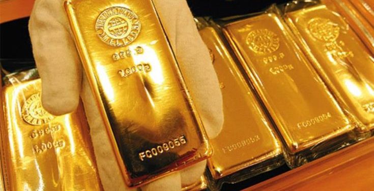 Giá vàng ngày 25/2: vàng thế giới lập đỉnh mới vì lo ngại thuế quan