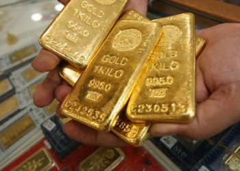 Giá vàng ngày 21/04: vàng SJC tăng mạnh trở lại