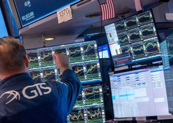 Chứng khoán Mỹ tăng điểm sau báo cáo kết quả lạc quan của Nvidia