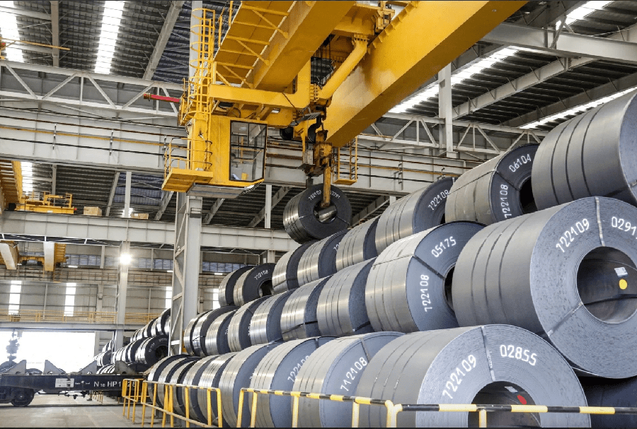 Nhập khẩu thép cuộn cán nóng từ Trung Quốc tăng đột biến