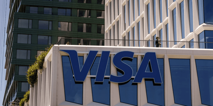 visa vuot uoc tinh thu nhap