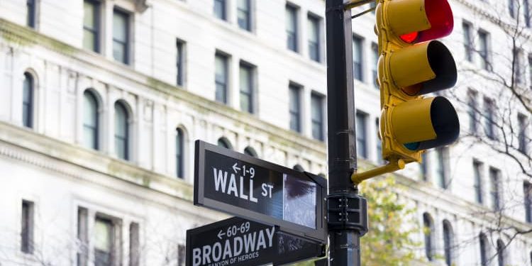 Jefferies nâng mục tiêu S&P 500 lên 6.600 nhờ kết quả kinh doanh vượt kỳ vọng