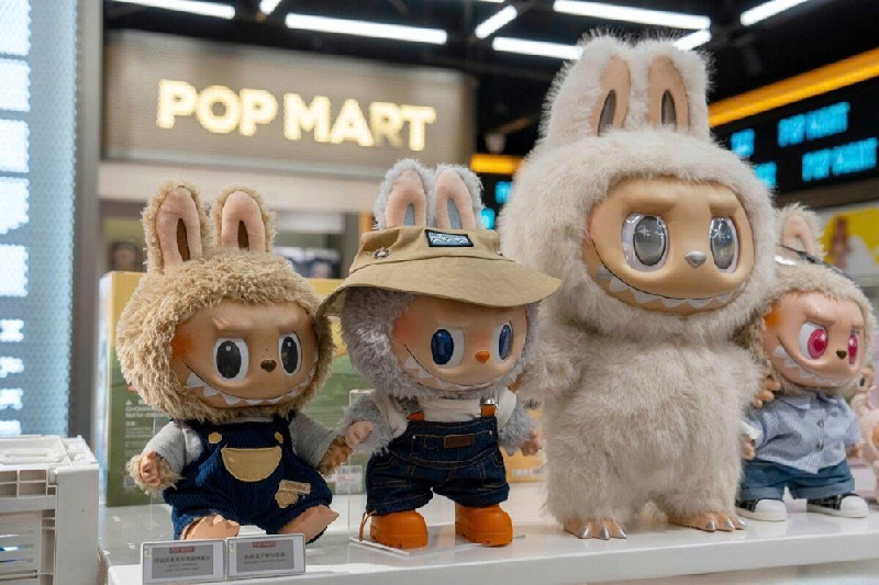 Pop Mart bật tăng mạnh nhờ cơn sốt Labubu toàn cầu