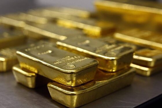 Giá vàng ngày 07/08: vàng SJC neo gần mốc 124 triệu đồng/lượng