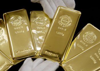 Giá vàng ngày 20/08: vàng thế giới giảm vì đồng USD phục hồi