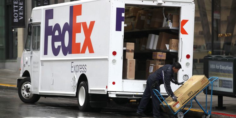 191217180817-fedex-truck-file