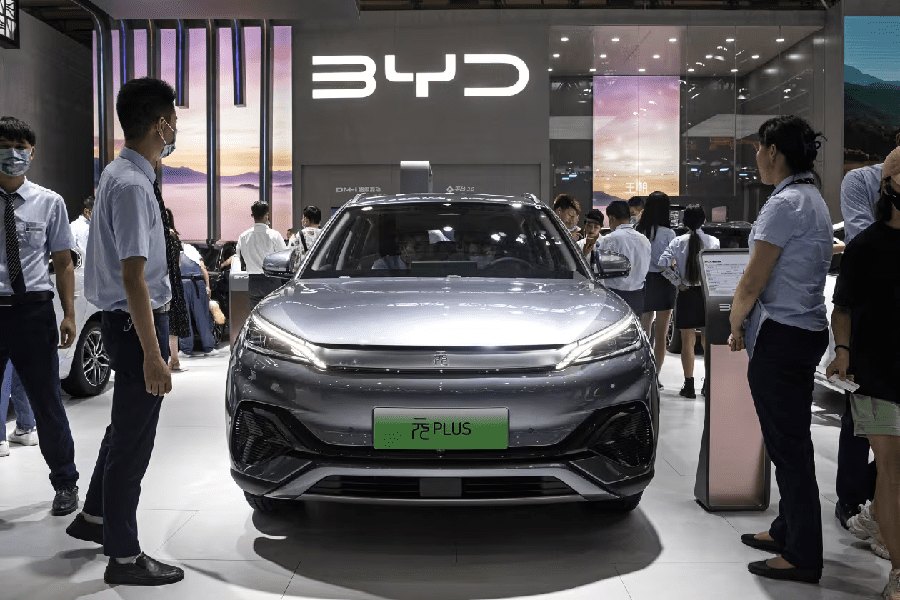 Berkshire Hathaway thoái vốn hoàn toàn khỏi BYD