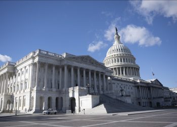 Thâm hụt ngân sách của Hoa Kỳ chạm 284 tỷ USD vào tháng 10