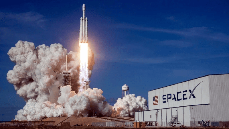 SpaceX chuẩn bị IPO 2026