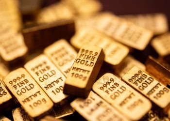 Giá vàng ngày 31/12: vàng SJC tăng trở lại 500.000 đồng/lượng