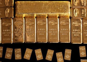 Giá vàng ngày 05/12: vàng SJC giảm thêm tới 600.000 đồng/lượng