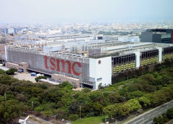 TSMC báo lãi quý 4 kỷ lục, dự báo tăng trưởng mạnh nhờ bùng nổ AI 