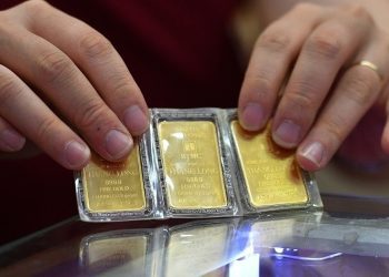 Giá vàng ngày 20/01: vàng SJC giữ nguyên 165 triệu/lượng