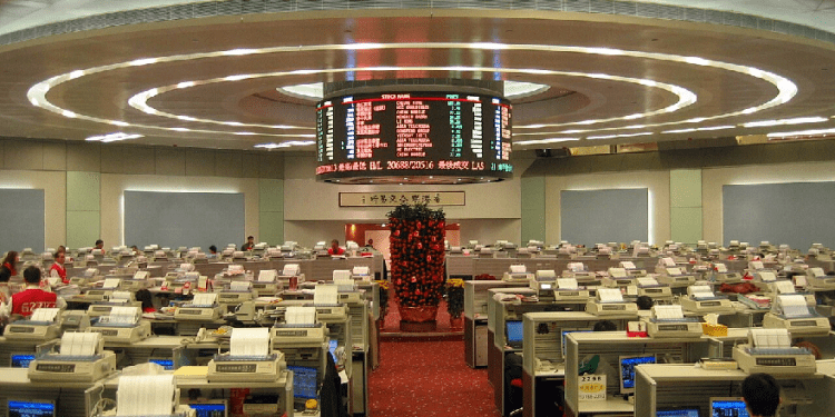 Cổ phiếu AI Trung Quốc tăng mạnh nhờ kỳ vọng vào các mô hình mới