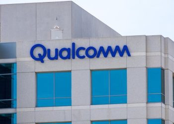 Cổ phiếu Qualcomm vọt tăng 13% sau thông tin hợp tác với OpenAI 