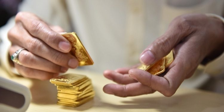 Giá vàng ngày 22/04: Vàng SJC giảm xuống dưới 170 triệu đồng/lượng