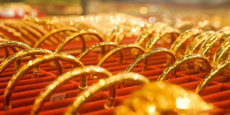 Giá vàng ngày 21/04: Vàng SJC tăng nhẹ hướng đến 172 triệu đồng/lượng