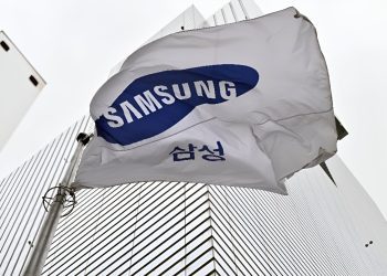 Chính phủ Hàn Quốc can thiệp khẩn cấp ngăn cuộc đình công lịch sử tại Samsung