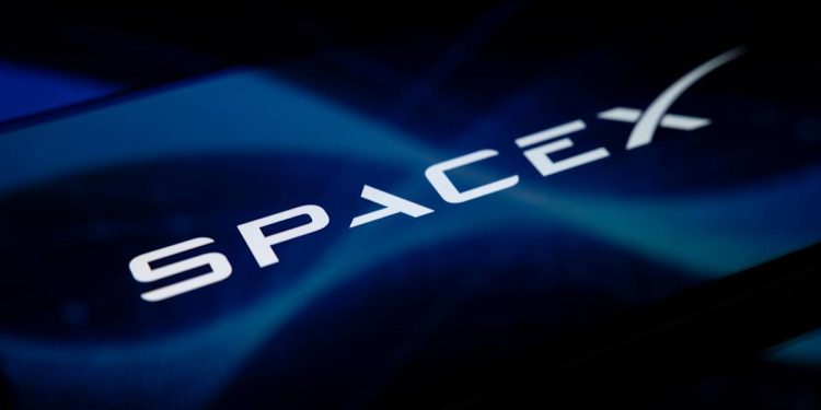 SpaceX bị S&P từ chối đặc cách gia nhập chỉ số S&P 500 sớm