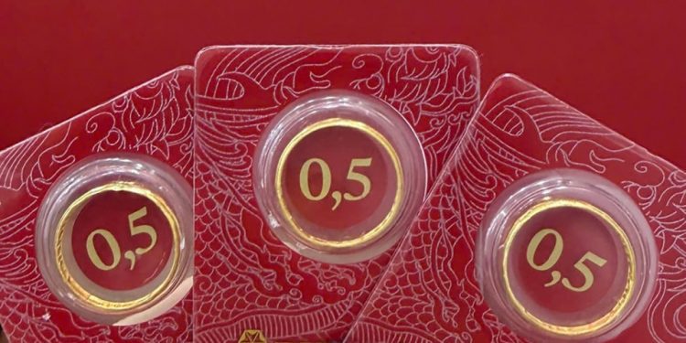 Giá vàng ngày 18/06: Vàng trong nước ổn định, bán ra ở mức 151,3 triệu đồng/lượng