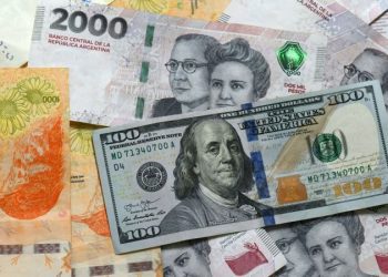 Đồng USD chạm mức đỉnh 2 tháng nhờ kỳ vọng Fed tăng lãi suất